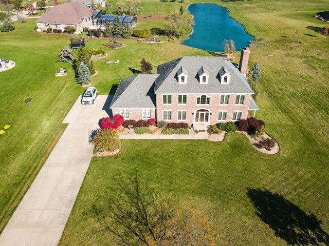 25812 91st Street, Salem, WI 53168