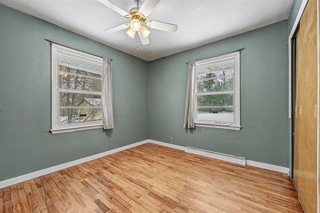 121 Fineview Avenue, Kalamazoo, MI 49004