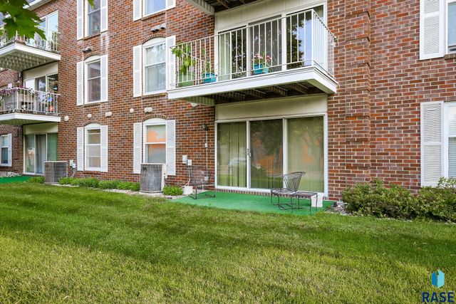 2505 S Kiwanis Ave Apt 145, Sioux Falls, SD 57105