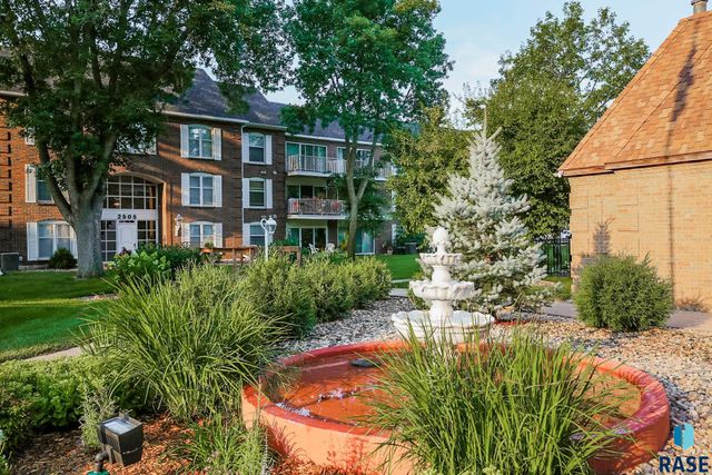 2505 S Kiwanis Ave Apt 145, Sioux Falls, SD 57105