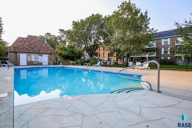 2505 S Kiwanis Ave Apt 145, Sioux Falls, SD 57105