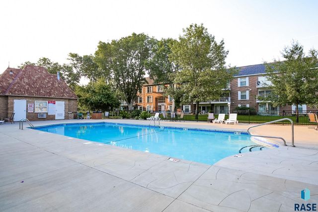 2505 S Kiwanis Ave Apt 145, Sioux Falls, SD 57105