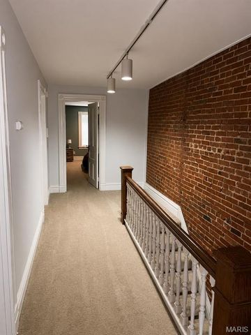 3401 Chippewa Street, St Louis, MO 63118