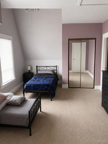 3401 Chippewa Street, St Louis, MO 63118