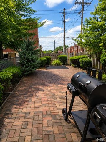 3401 Chippewa Street, St Louis, MO 63118