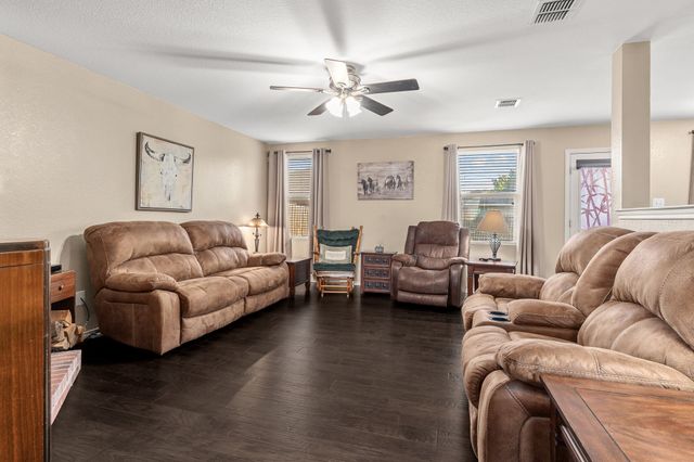 716 Riverflat Drive, Fort Worth, TX 76179