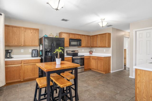 716 Riverflat Drive, Fort Worth, TX 76179