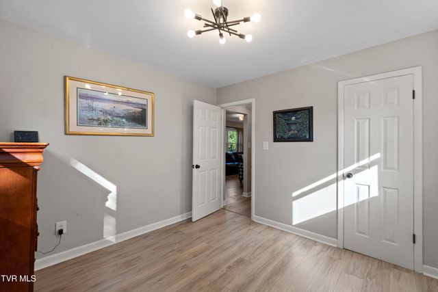 2395 Fodderstack Mountain Loop, Greeneville, TN 37745