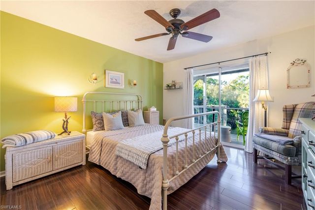 4730 Pembrooke LN, Bonita Springs, FL 34134