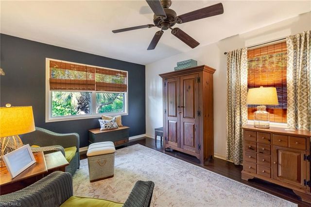 4730 Pembrooke LN, Bonita Springs, FL 34134