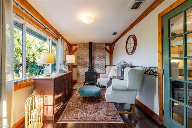 4730 Pembrooke LN, Bonita Springs, FL 34134