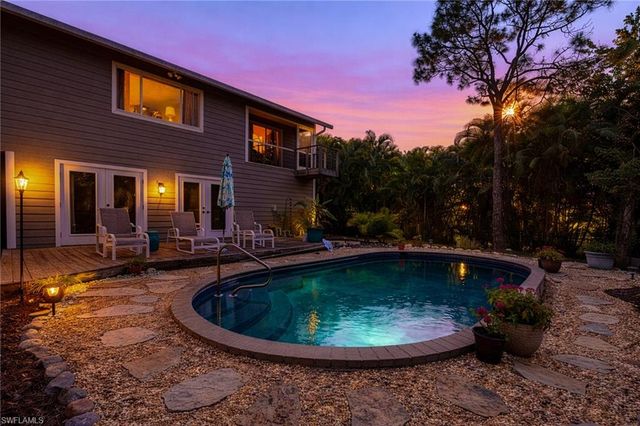 4730 Pembrooke LN, Bonita Springs, FL 34134