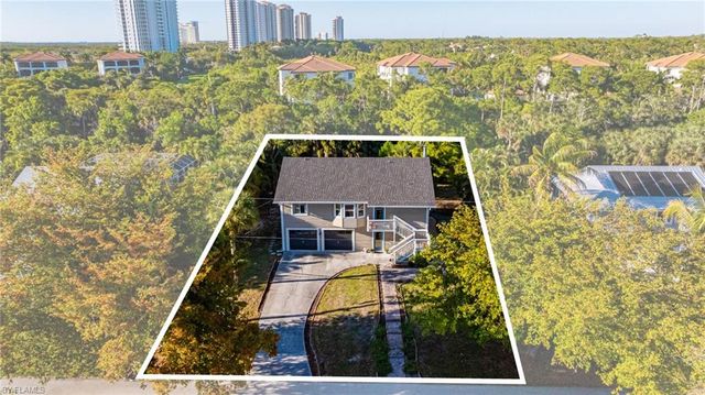 4730 Pembrooke LN, Bonita Springs, FL 34134