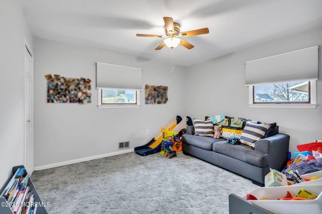 28 Oregon Avenue, Jackson, NJ 08527