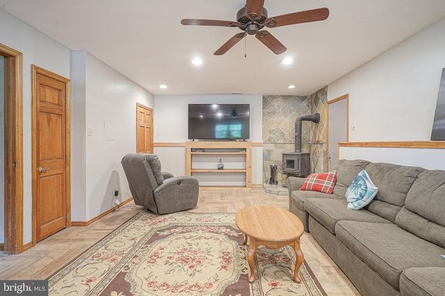1564 SUNNY HILL AVE, Williamstown, NJ 08094
