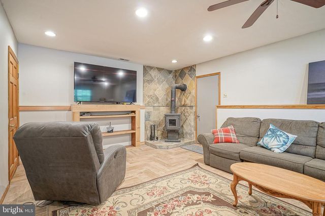 1564 SUNNY HILL AVE, Williamstown, NJ 08094