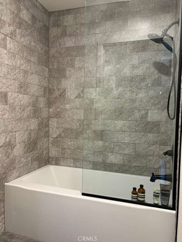 286 N Madison 404, Pasadena, CA 91101