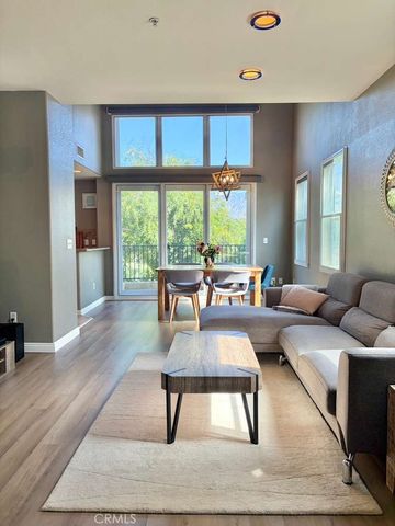 286 N Madison 404, Pasadena, CA 91101