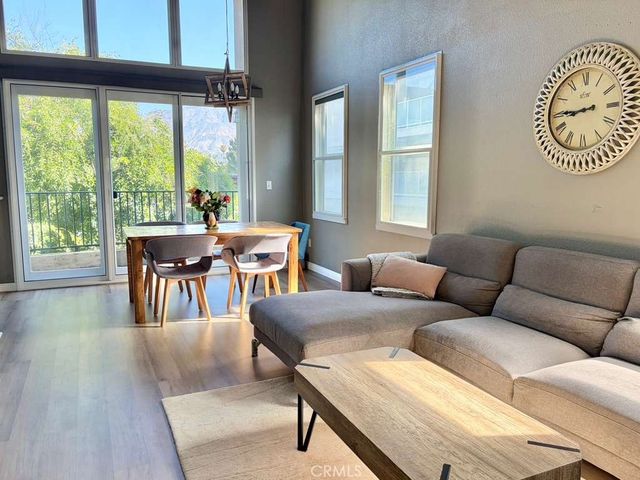 286 N Madison 404, Pasadena, CA 91101