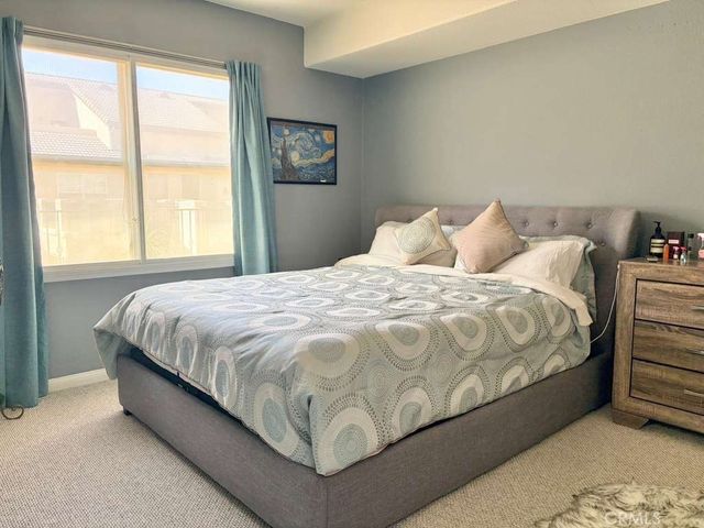 286 N Madison 404, Pasadena, CA 91101