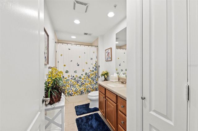 808 3RD AVENUE W 311, Bradenton, FL 34205