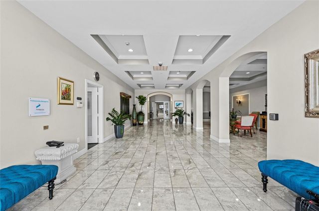 808 3RD AVENUE W 311, Bradenton, FL 34205