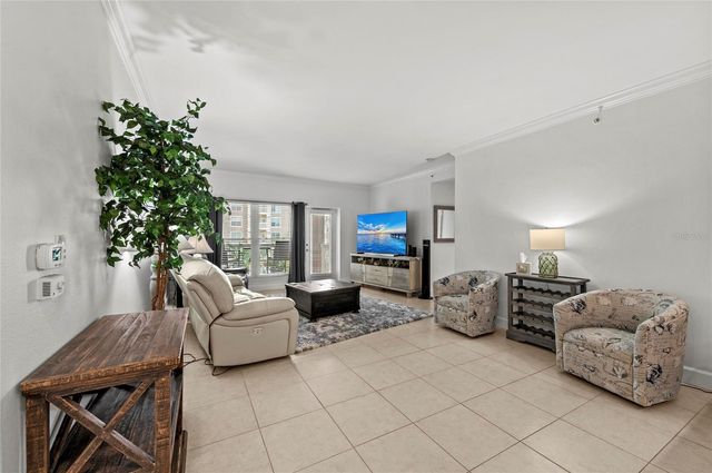 808 3RD AVENUE W 311, Bradenton, FL 34205