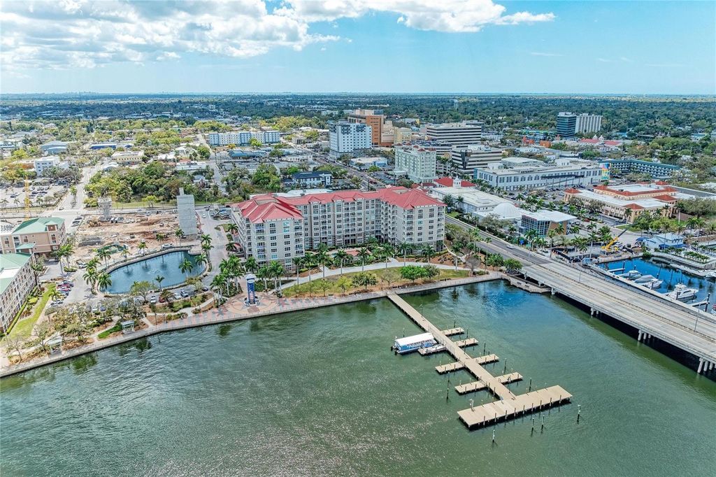 808 3RD AVENUE W 311, Bradenton, FL 34205