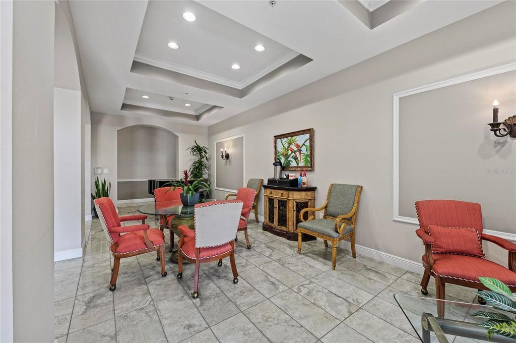 Image 42 of property listing at 808 3RD AVENUE W 311, Bradenton, FL 34205