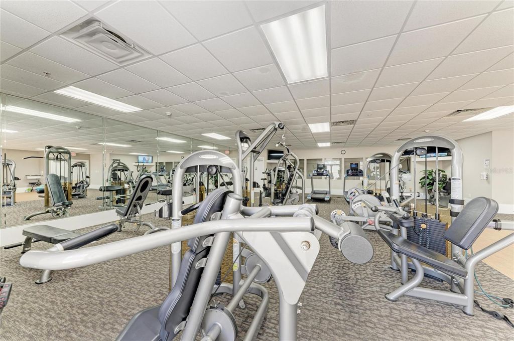 Image 52 of property listing at 808 3RD AVENUE W 311, Bradenton, FL 34205