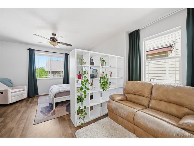 10145 Pitkin Way, Commerce City, CO 80022