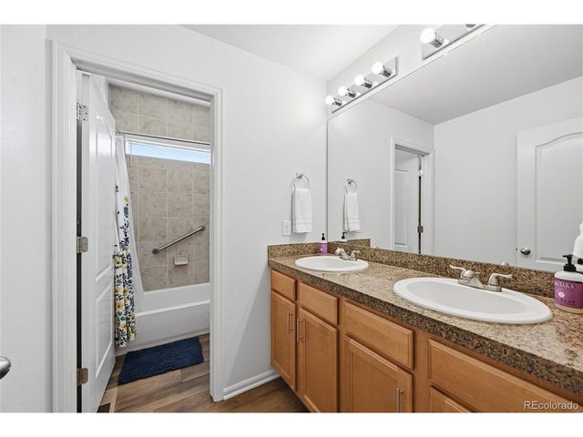 10145 Pitkin Way, Commerce City, CO 80022
