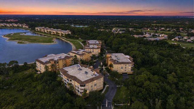 6474 WATERCREST WAY 403, Lakewood Ranch, FL 34202