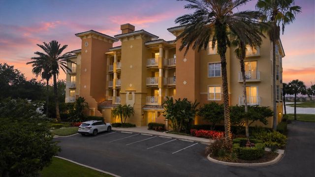 6474 WATERCREST WAY 403, Lakewood Ranch, FL 34202