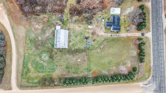 4409 W 1 Mile Road, White Cloud, MI 49349