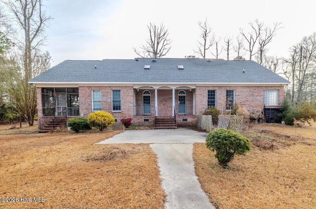 801 Sawmill Landing Road, Bath, NC 27808