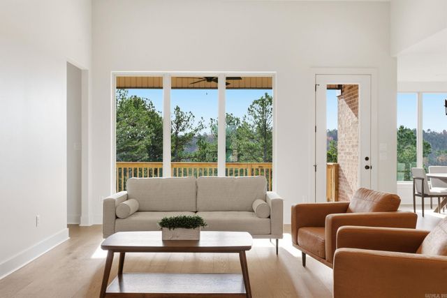 173 Ridgeview Trail, Maumelle, AR 72113