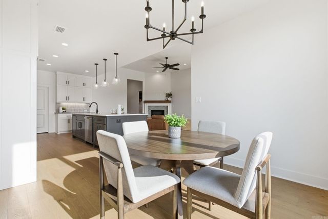 173 Ridgeview Trail, Maumelle, AR 72113