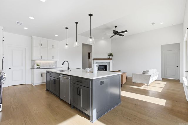 173 Ridgeview Trail, Maumelle, AR 72113