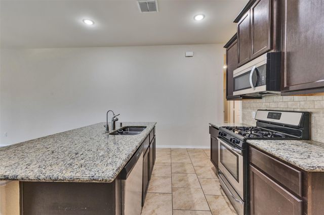 14011 Wolftrap Lane, Conroe, TX 77384