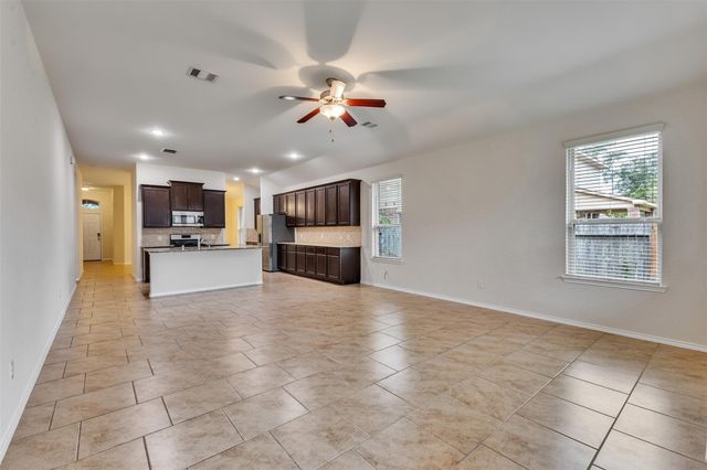 14011 Wolftrap Lane, Conroe, TX 77384
