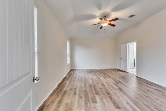 14011 Wolftrap Lane, Conroe, TX 77384