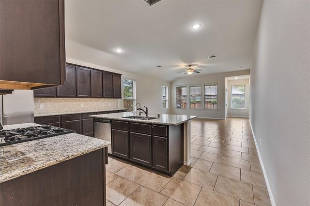 14011 Wolftrap Lane, Conroe, TX 77384