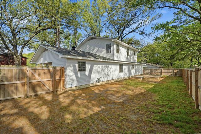 710 Clara Drive, Conway, AR 72034