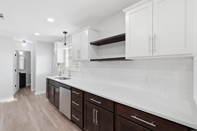 710 Clara Drive, Conway, AR 72034