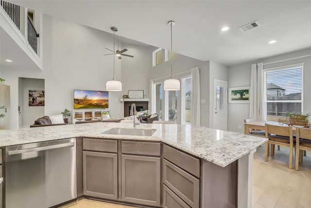 409 Piney Rocks Lane, Waller, TX 77484