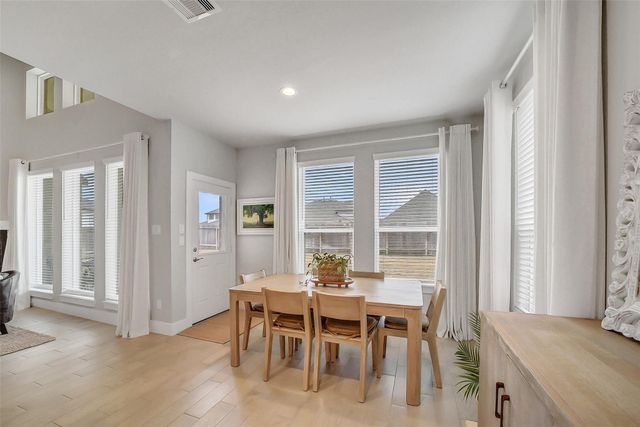 409 Piney Rocks Lane, Waller, TX 77484