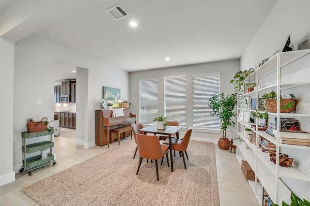 409 Piney Rocks Lane, Waller, TX 77484