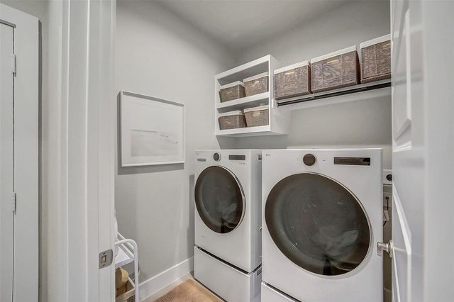 409 Piney Rocks Lane, Waller, TX 77484