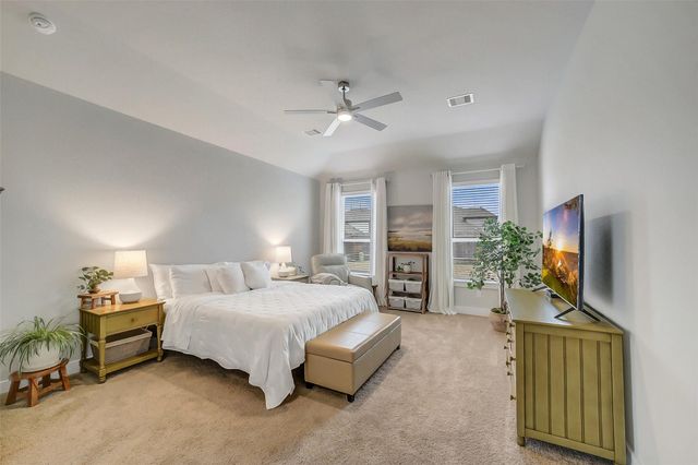 409 Piney Rocks Lane, Waller, TX 77484